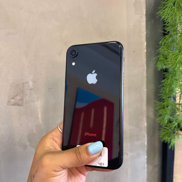 iPhone XR