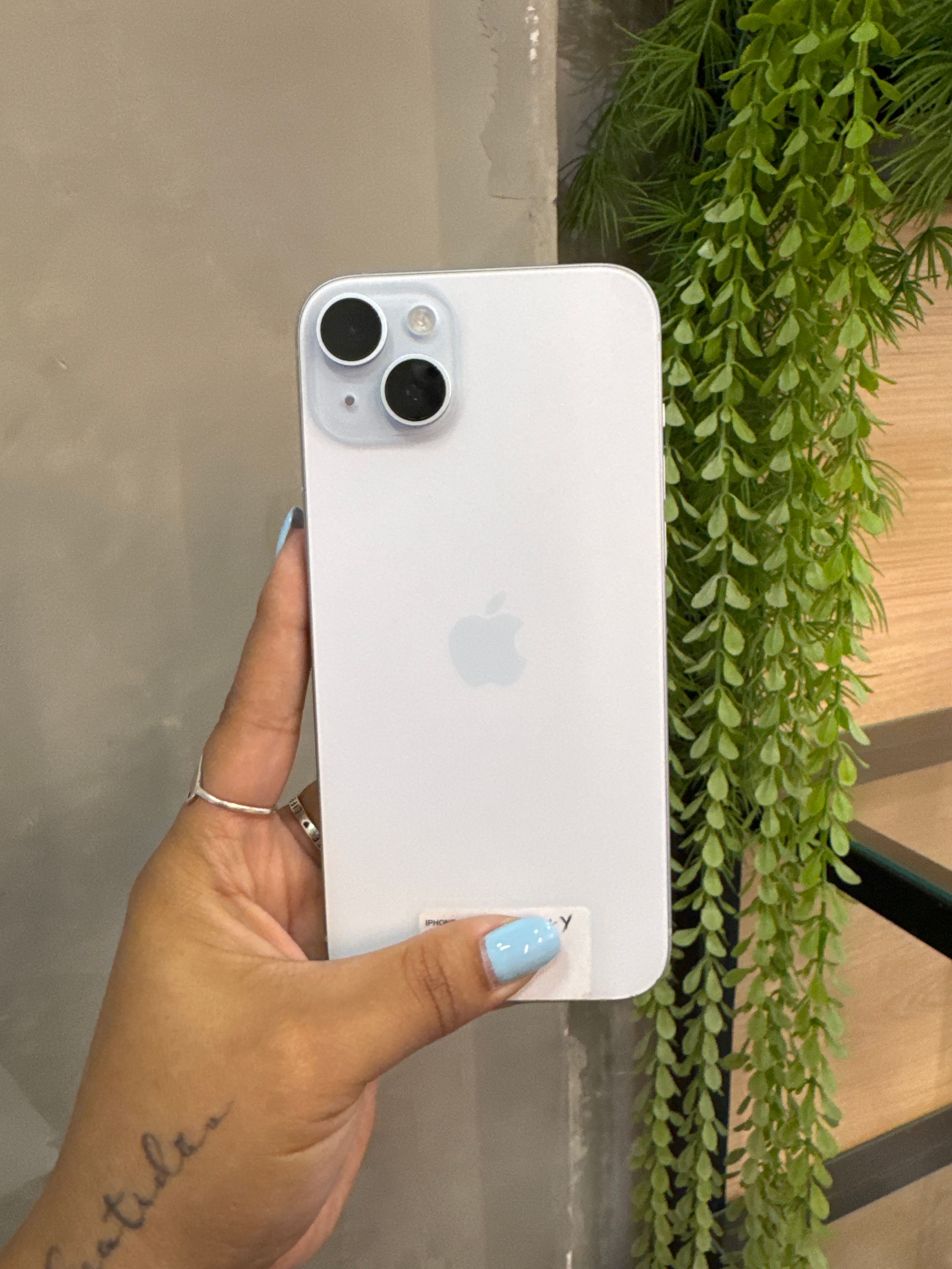 iPhone 15 Plus 