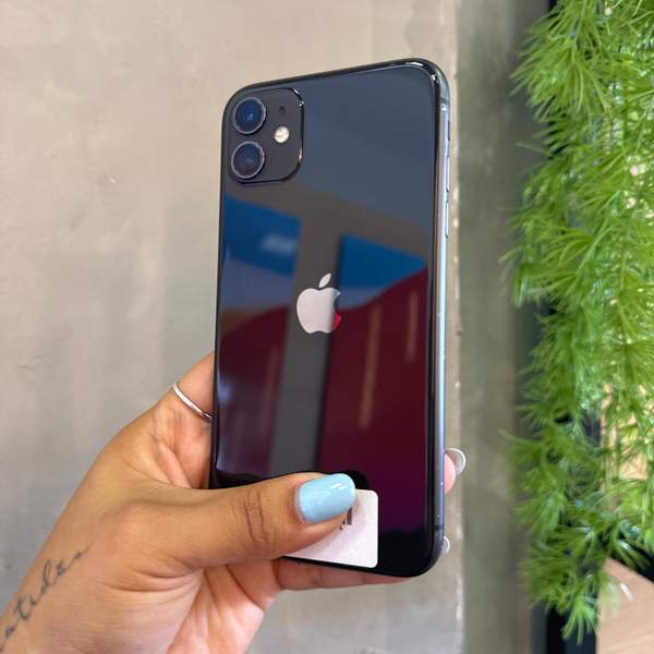 iPhone 11