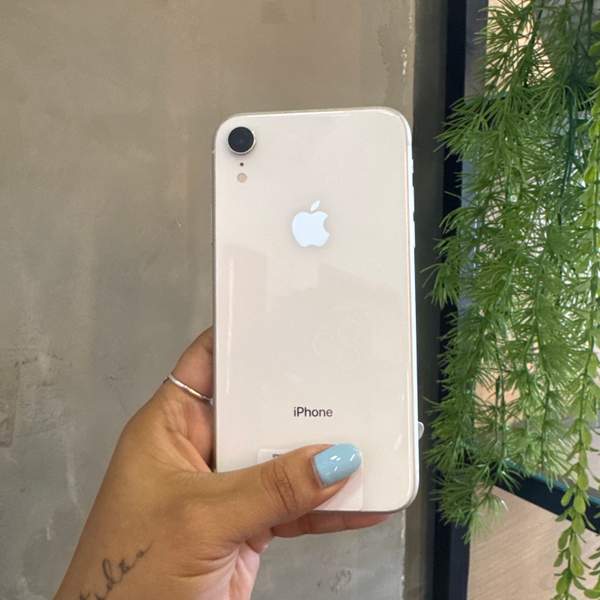 iPhone XR