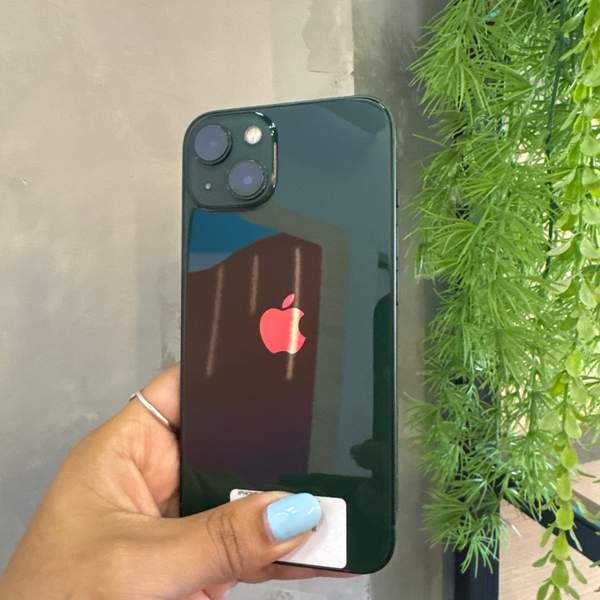iPhone 13