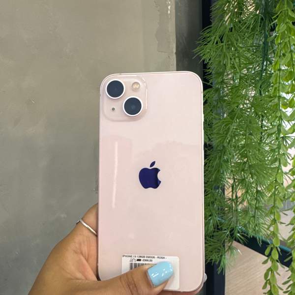 iPhone 13