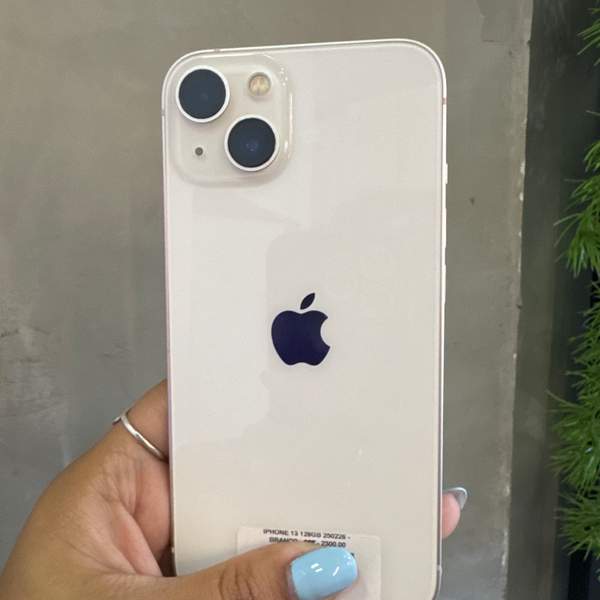 iPhone 13