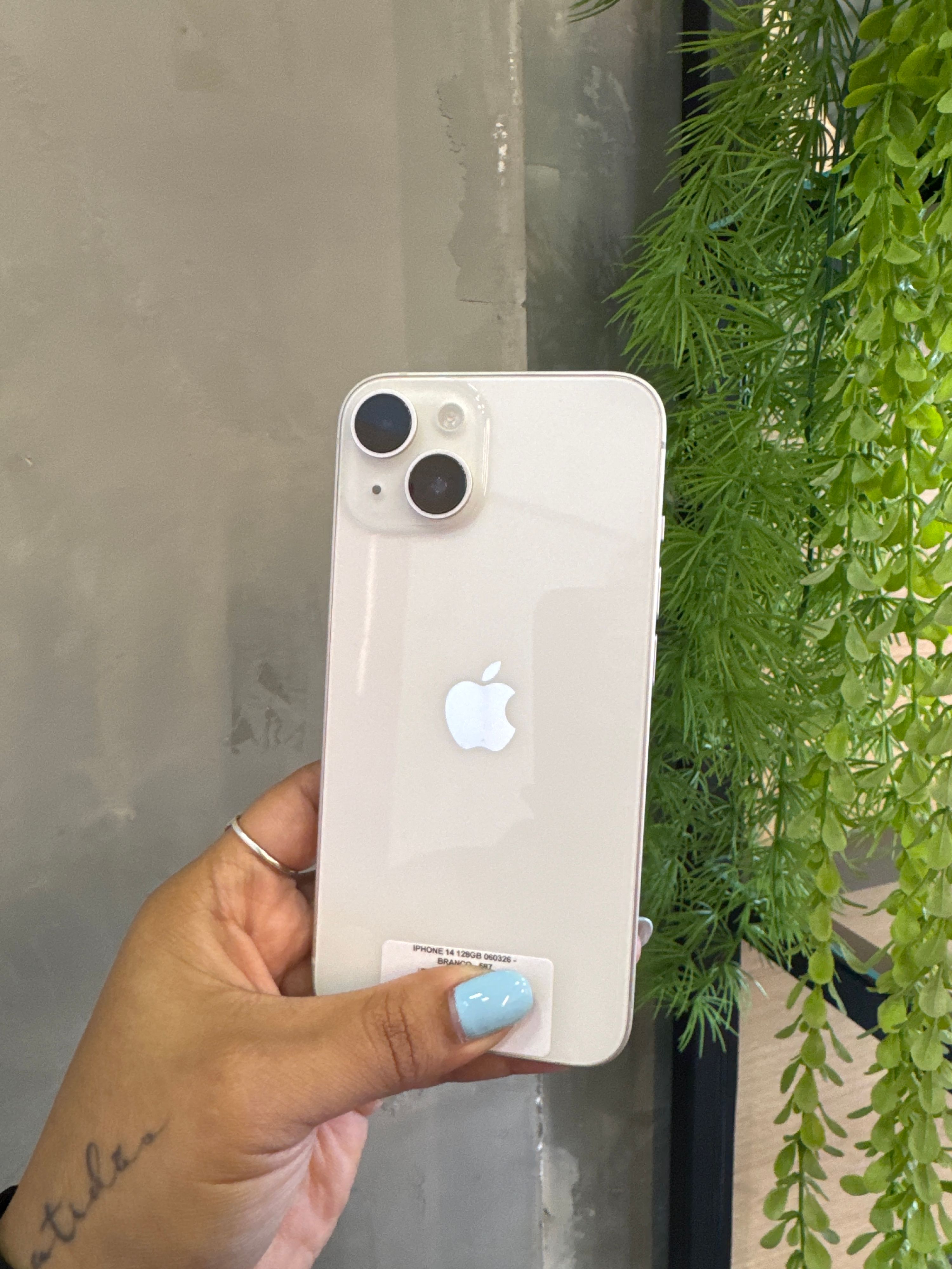 iPhone 14 