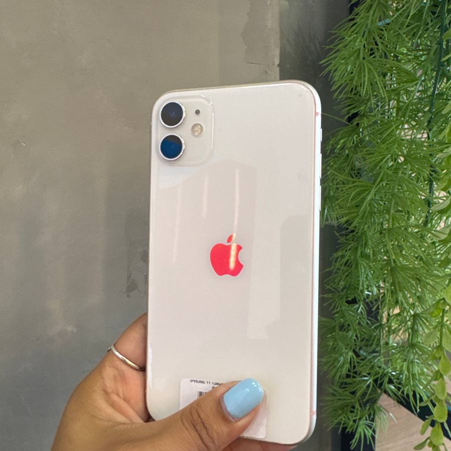 iPhone 11