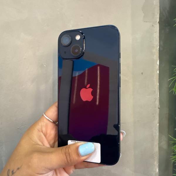 iPhone 13