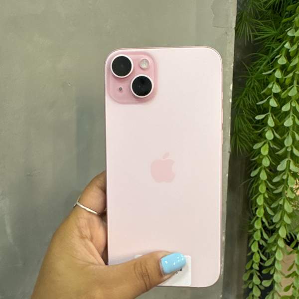 iPhone 15 Plus